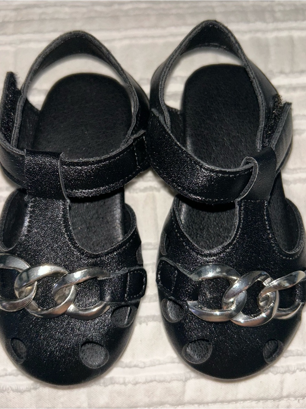 Kids Black Dress Sandals with Silver Chain Accent